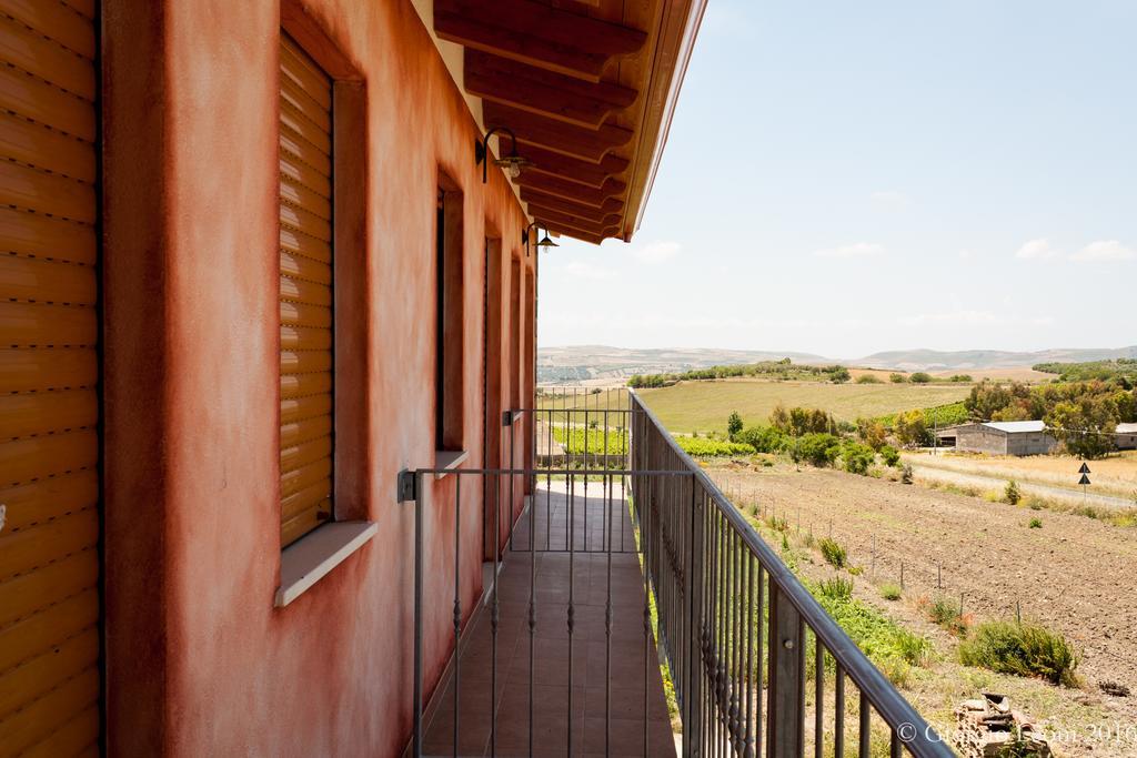 Agriturismo Le Vigne Ducali Màndas Extérieur photo